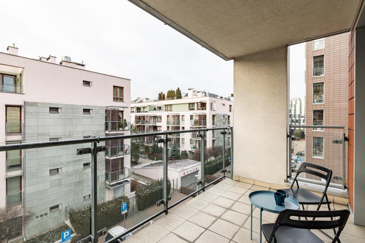 Superapart Chodkiewicza 10 * Warszawa